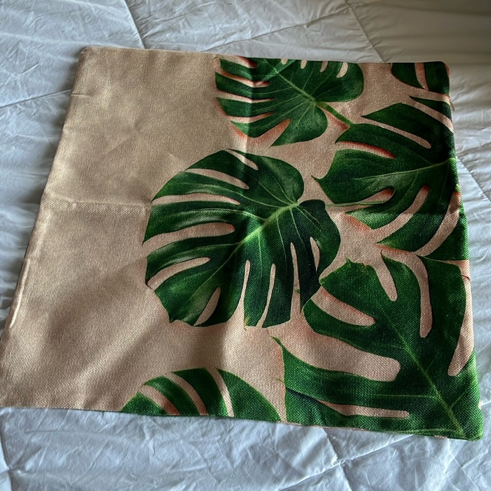 Pillow cover - NEW